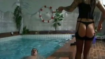 BDSM Femdom Ballbusting 